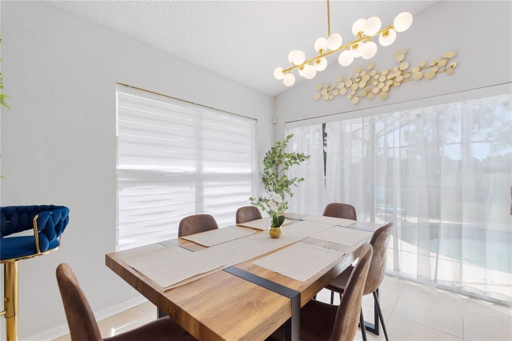 For Rent: $2,300 (3 beds, 2 baths, 1130 Square Feet)