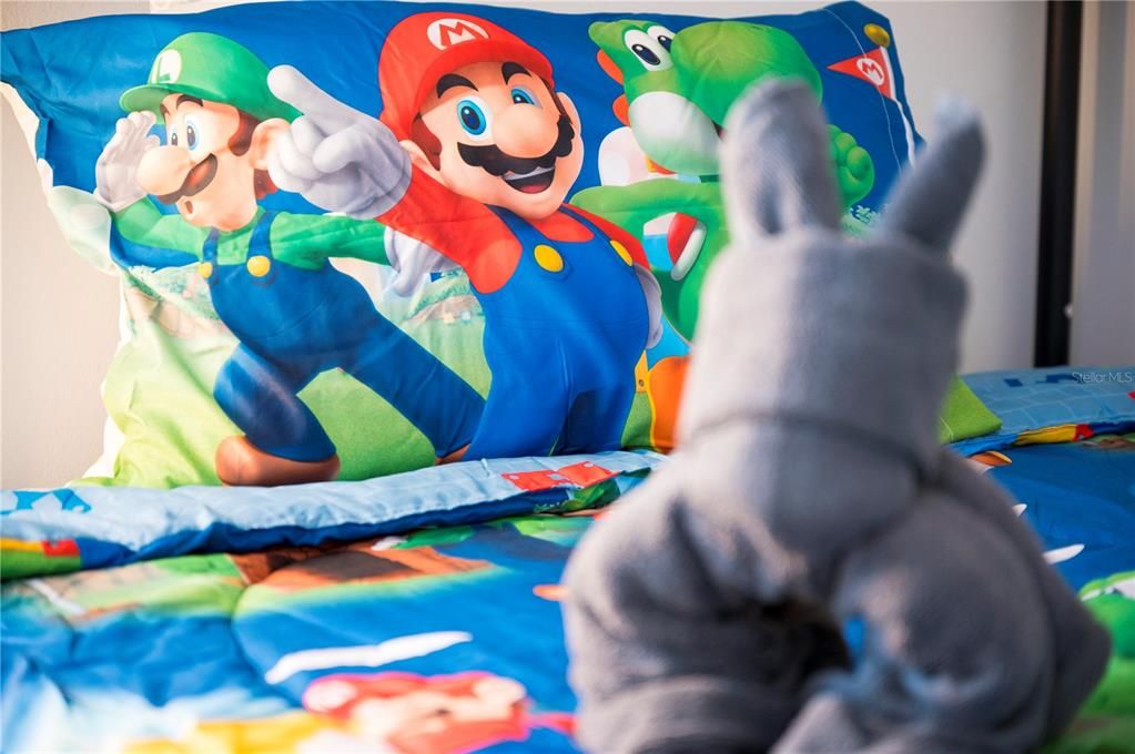 For Rent: $2,300 (3 beds, 2 baths, 1130 Square Feet)