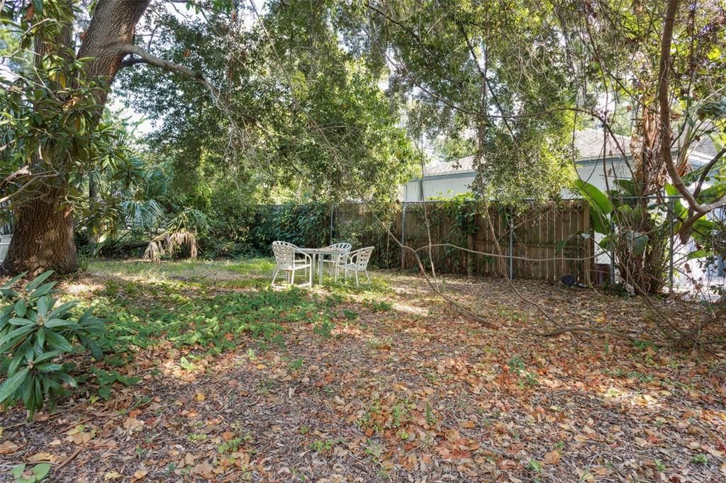 En Venta: $365,000 (4 camas, 4 baños, 2496 Pies cuadrados)