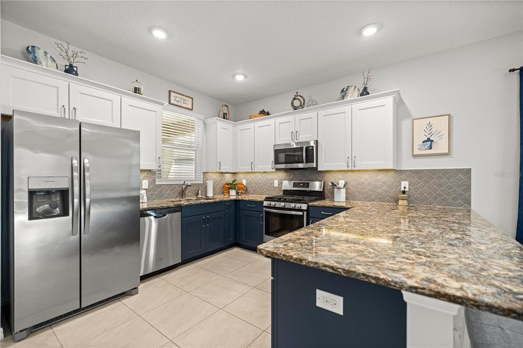 待售: $274,900 (2 贝兹, 2 浴室, 1465 平方英尺)