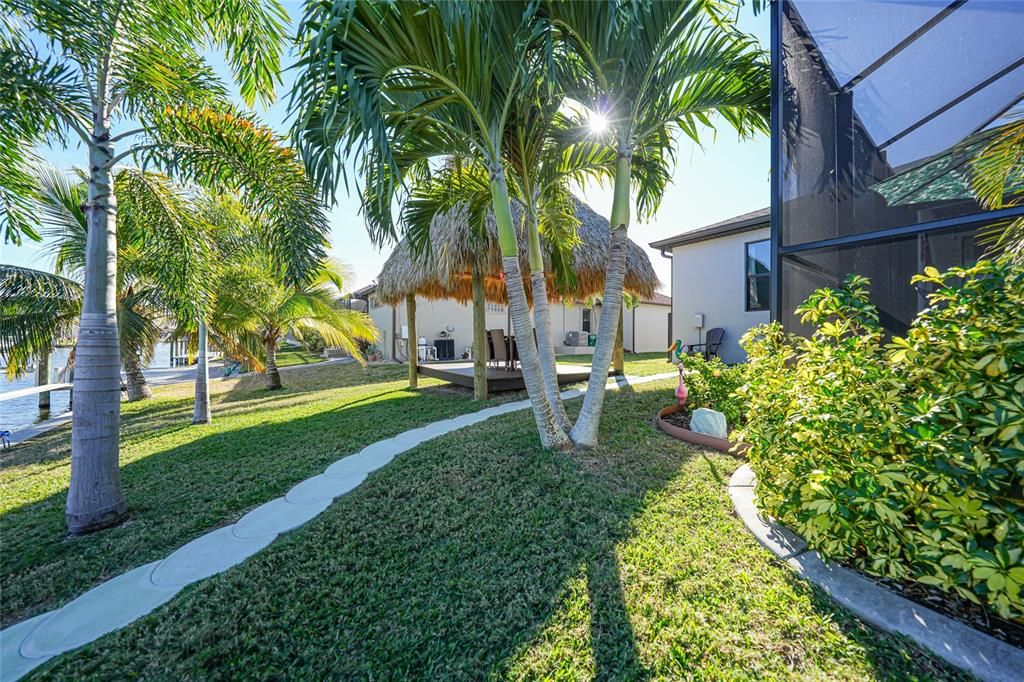 For Sale: $750,000 (3 beds, 2 baths, 1724 Square Feet)