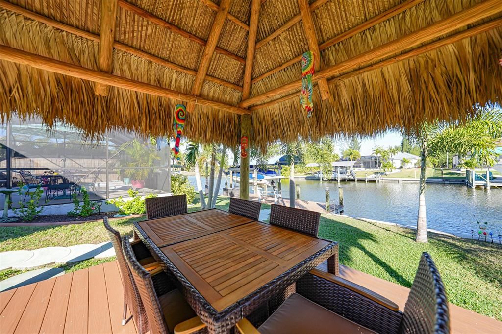 For Sale: $750,000 (3 beds, 2 baths, 1724 Square Feet)