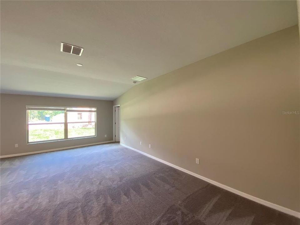 En Renta: $1,795 (4 camas, 2 baños, 1930 Pies cuadrados)