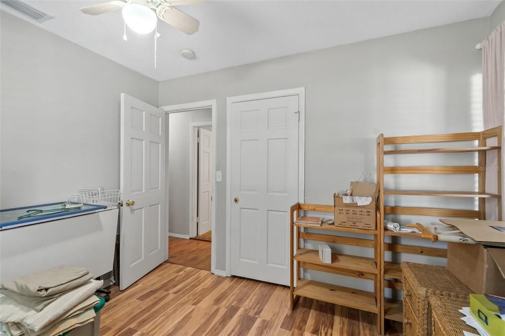 待售: $297,000 (3 贝兹, 2 浴室, 1200 平方英尺)