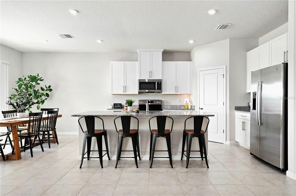 For Sale: $425,000 (4 beds, 2 baths, 2017 Square Feet)