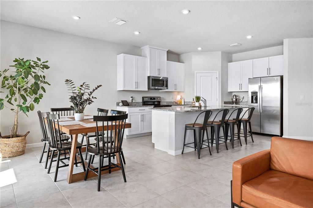 For Sale: $425,000 (4 beds, 2 baths, 2017 Square Feet)