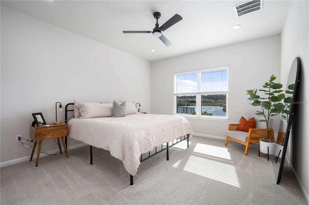 For Sale: $425,000 (4 beds, 2 baths, 2017 Square Feet)