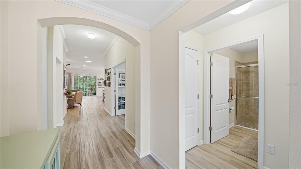 待售: $399,990 (3 贝兹, 3 浴室, 2057 平方英尺)