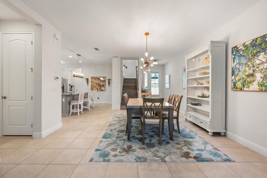 For Sale: $389,900 (3 beds, 2 baths, 2366 Square Feet)