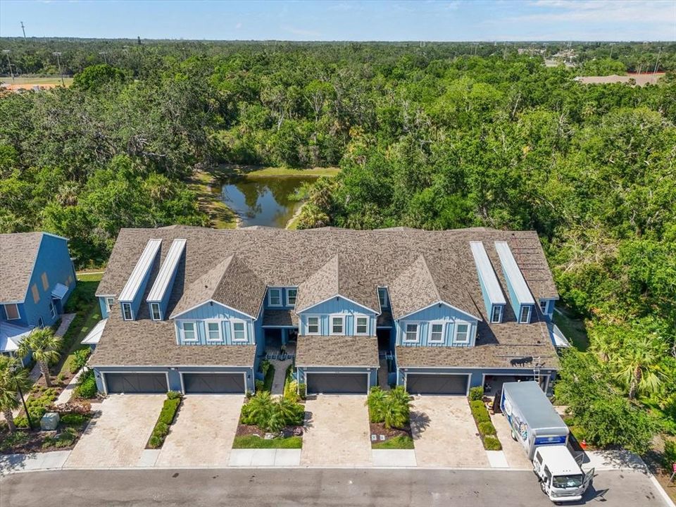 For Sale: $389,900 (3 beds, 2 baths, 2366 Square Feet)