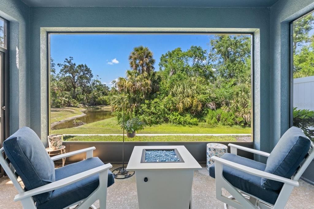 For Sale: $389,900 (3 beds, 2 baths, 2366 Square Feet)