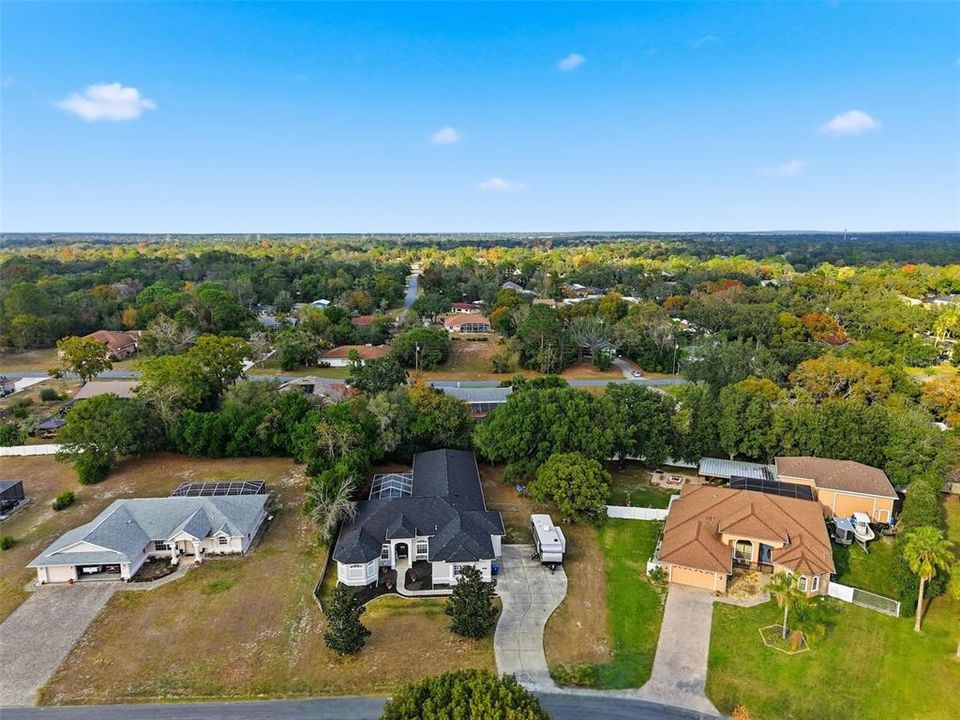 Activo con contrato: $625,000 (5 camas, 3 baños, 3624 Pies cuadrados)