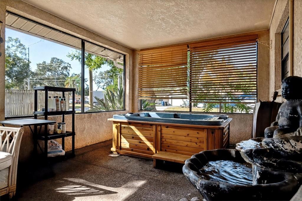 For Sale: $525,000 (3 beds, 2 baths, 1757 Square Feet)