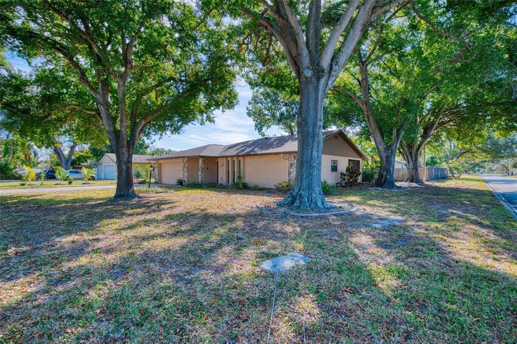 For Sale: $525,000 (3 beds, 2 baths, 1757 Square Feet)