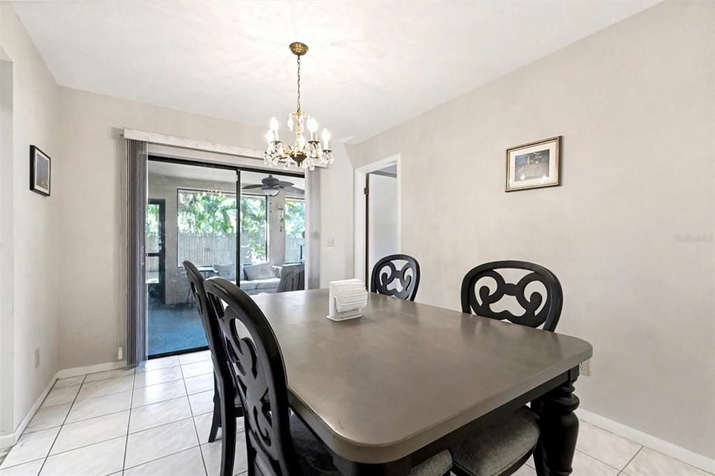 For Sale: $525,000 (3 beds, 2 baths, 1757 Square Feet)