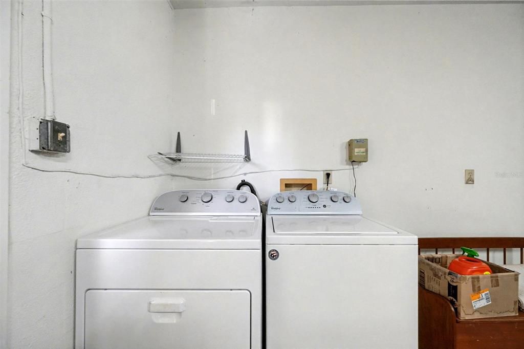 For Sale: $525,000 (3 beds, 2 baths, 1757 Square Feet)