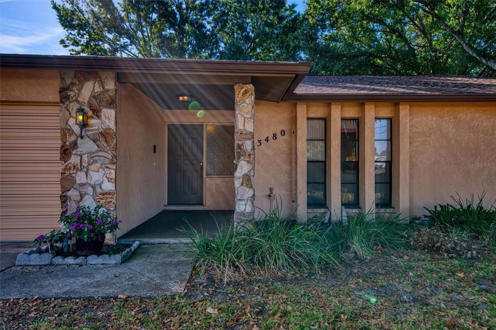 For Sale: $525,000 (3 beds, 2 baths, 1757 Square Feet)