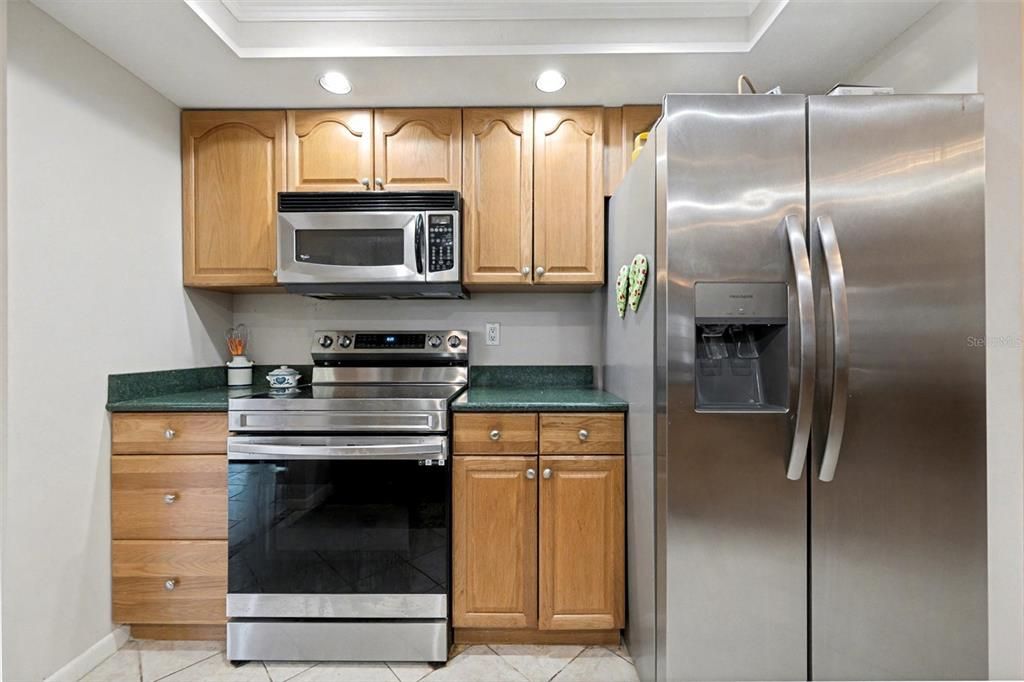 For Sale: $525,000 (3 beds, 2 baths, 1757 Square Feet)