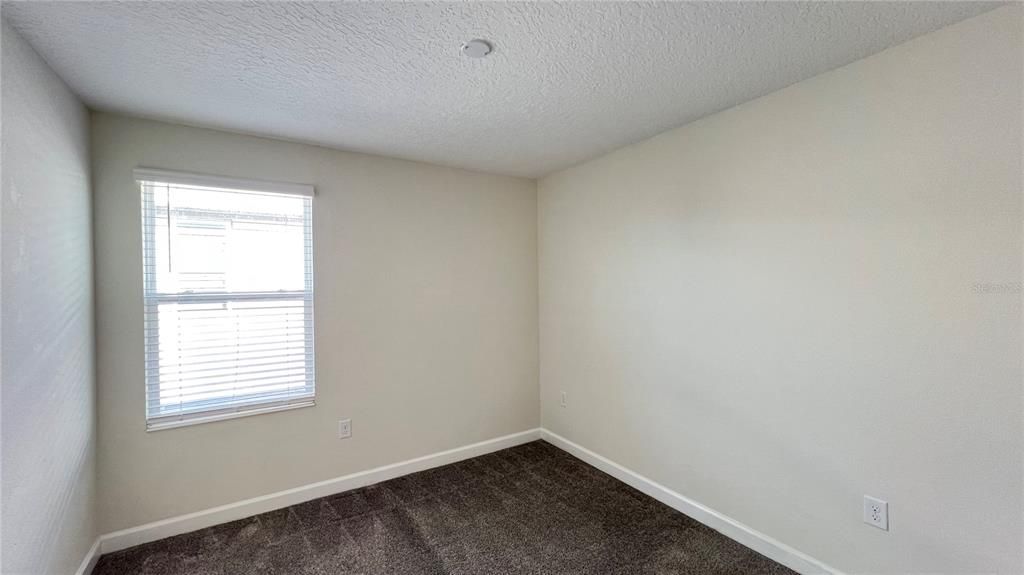 For Sale: $515,000 (4 beds, 3 baths, 2042 Square Feet)