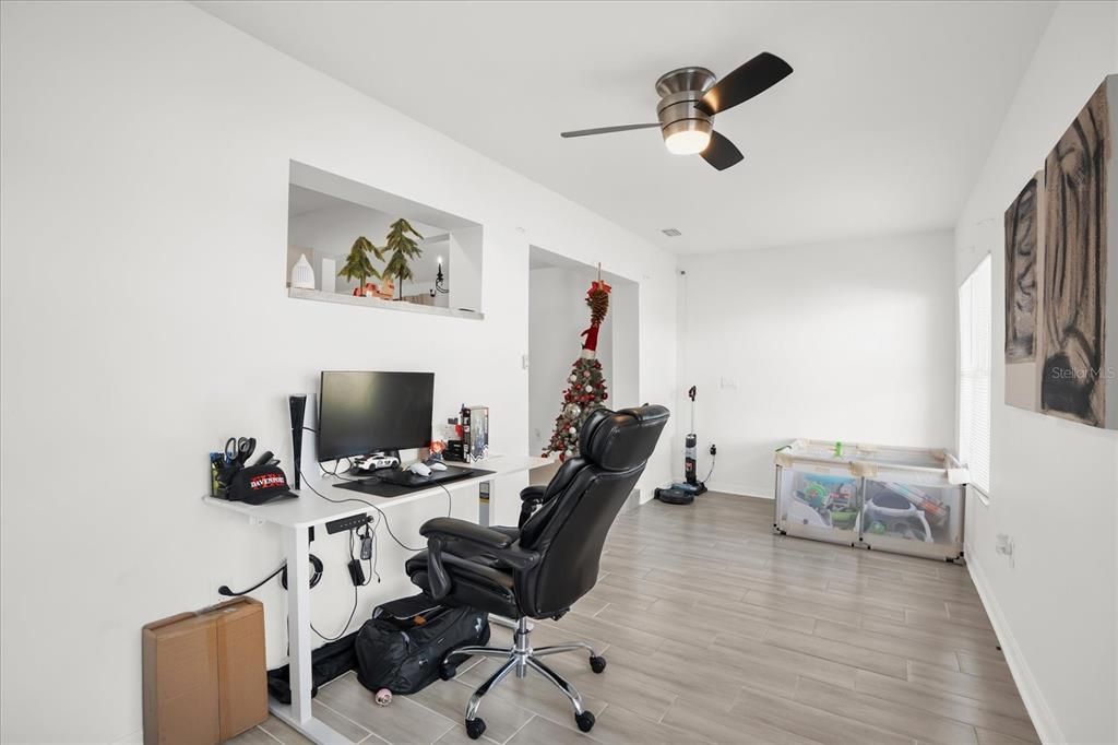 待售: $265,000 (3 贝兹, 2 浴室, 1488 平方英尺)