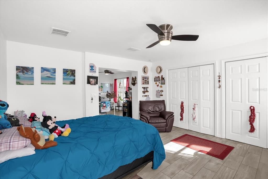 待售: $265,000 (3 贝兹, 2 浴室, 1488 平方英尺)