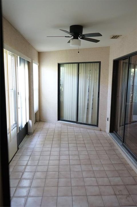 For Sale: $170,000 (2 beds, 2 baths, 1227 Square Feet)