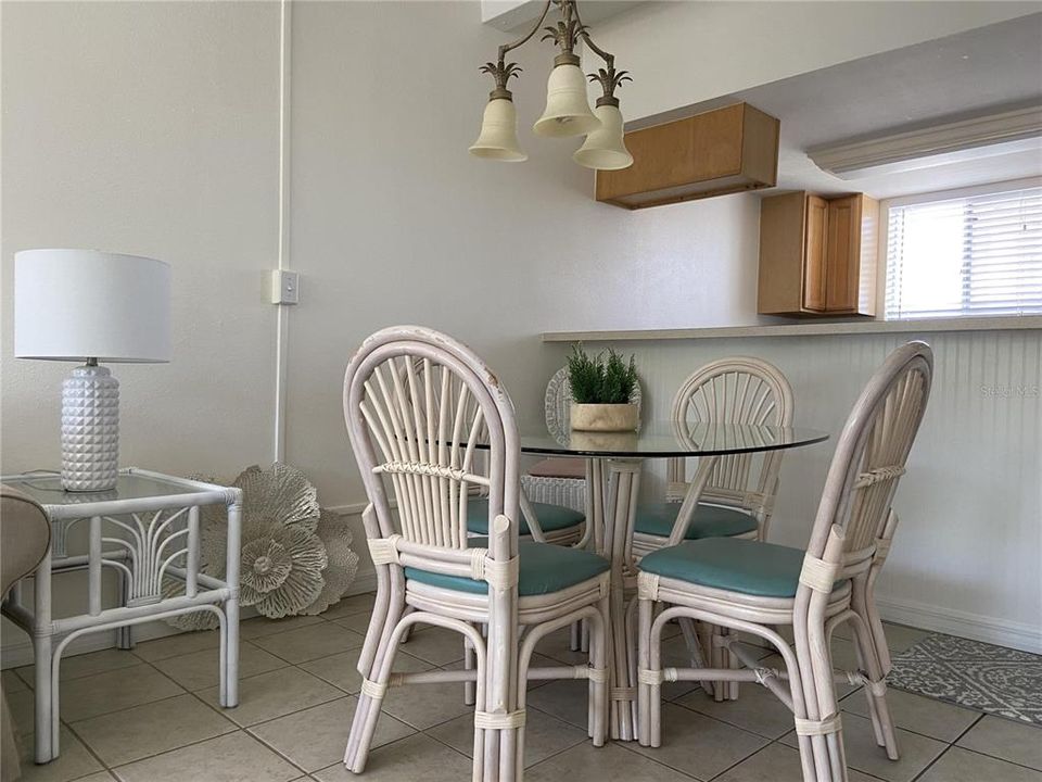 En Renta: $2,995 (2 camas, 2 baños, 889 Pies cuadrados)