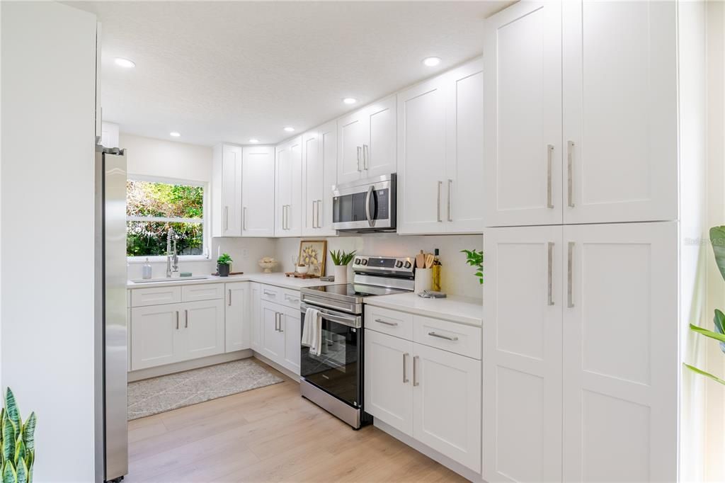 En Venta: $469,900 (3 camas, 2 baños, 1206 Pies cuadrados)