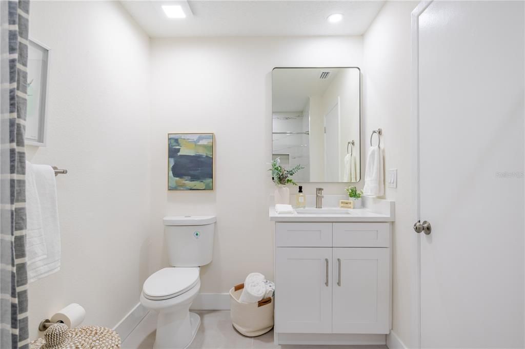 En Venta: $469,900 (3 camas, 2 baños, 1206 Pies cuadrados)