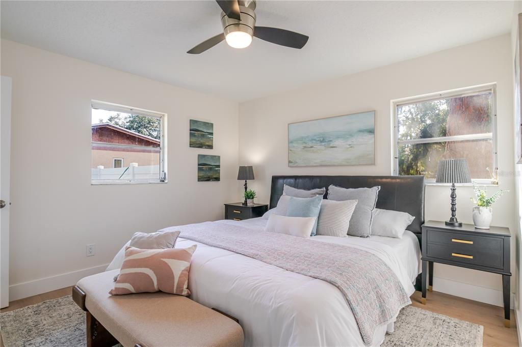 En Venta: $469,900 (3 camas, 2 baños, 1206 Pies cuadrados)