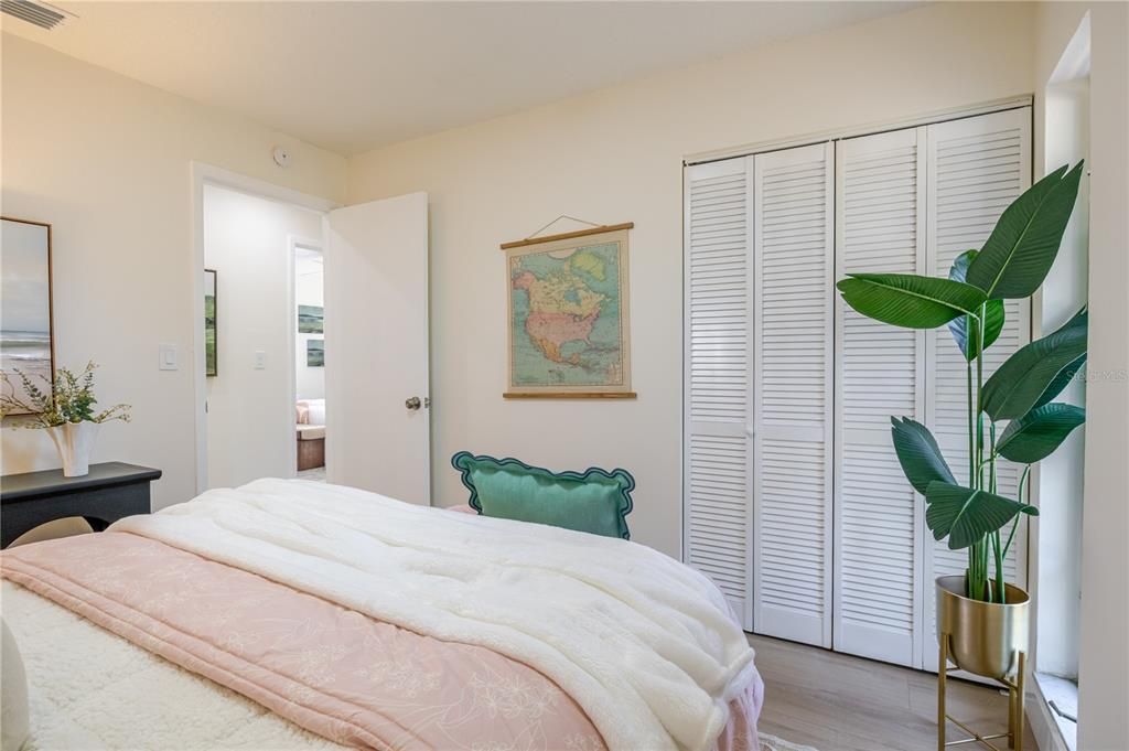 En Venta: $469,900 (3 camas, 2 baños, 1206 Pies cuadrados)