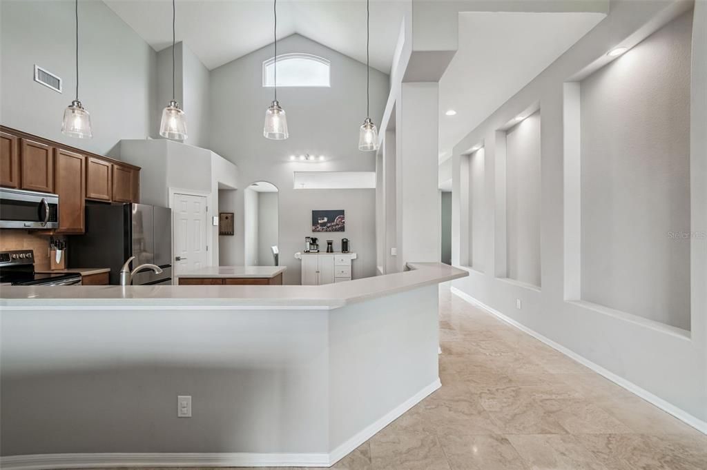 En Renta: $3,300 (4 camas, 3 baños, 2626 Pies cuadrados)