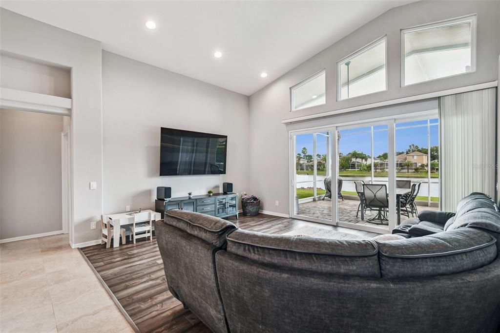 En Renta: $3,300 (4 camas, 3 baños, 2626 Pies cuadrados)