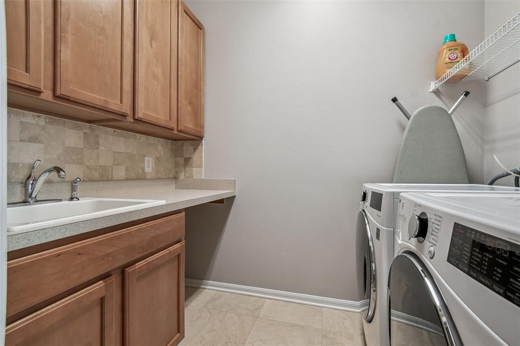 En Renta: $3,300 (4 camas, 3 baños, 2626 Pies cuadrados)