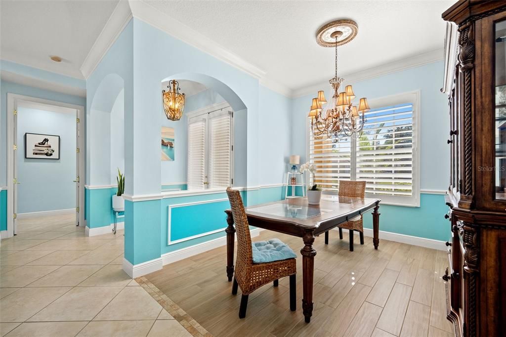 На продажу: $599,900 (4 спален, 3 ванн, 2351 Квадратных фут)