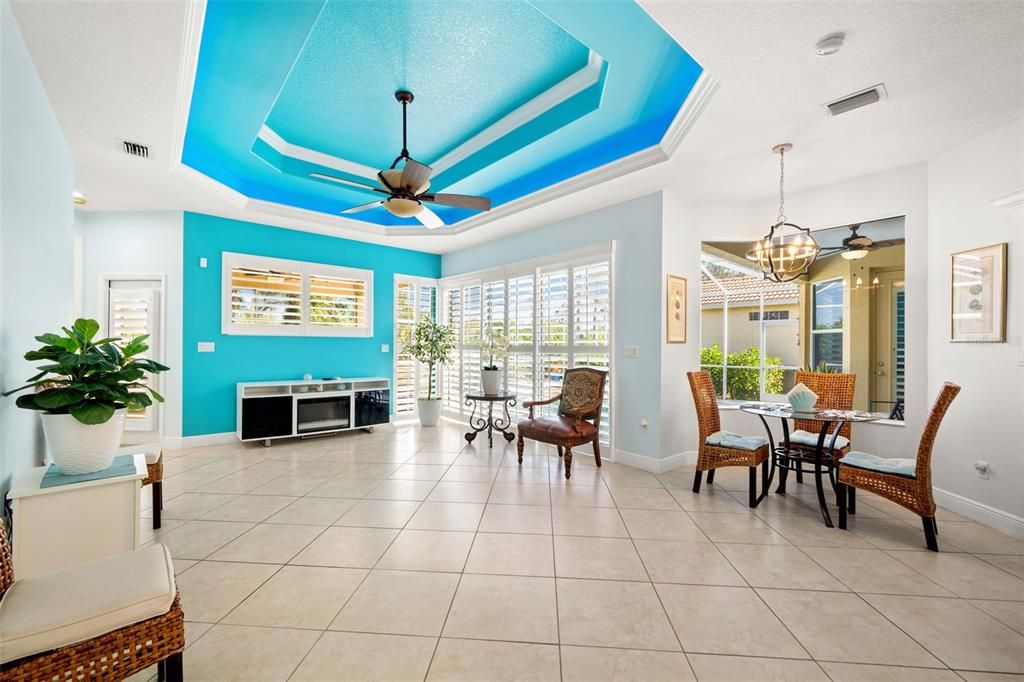 На продажу: $599,900 (4 спален, 3 ванн, 2351 Квадратных фут)