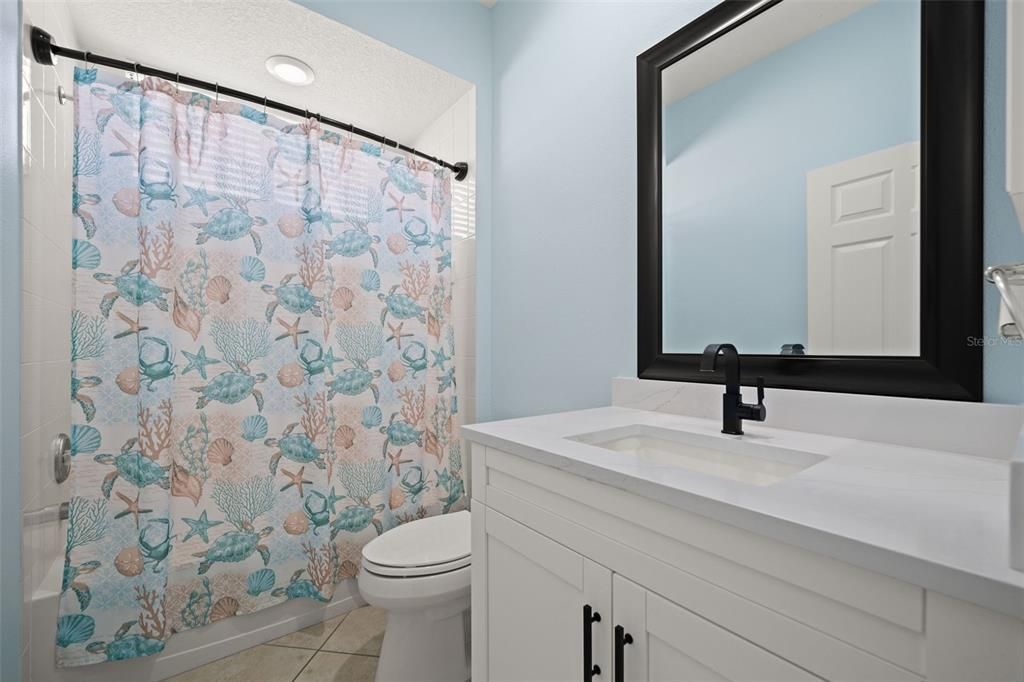 На продажу: $599,900 (4 спален, 3 ванн, 2351 Квадратных фут)