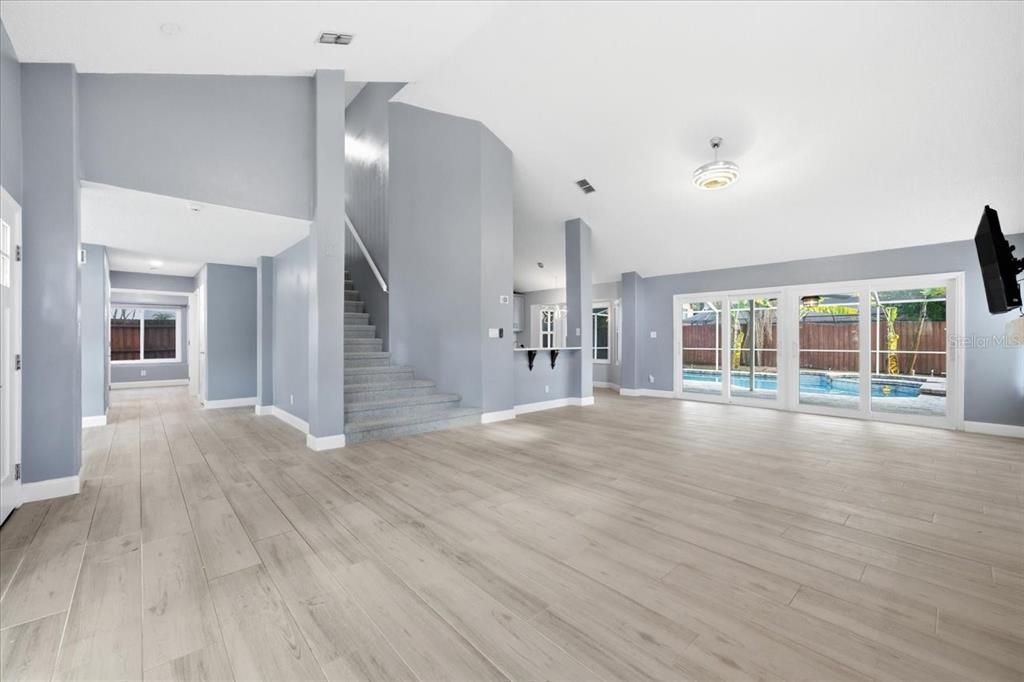 待售: $599,000 (4 贝兹, 2 浴室, 2193 平方英尺)