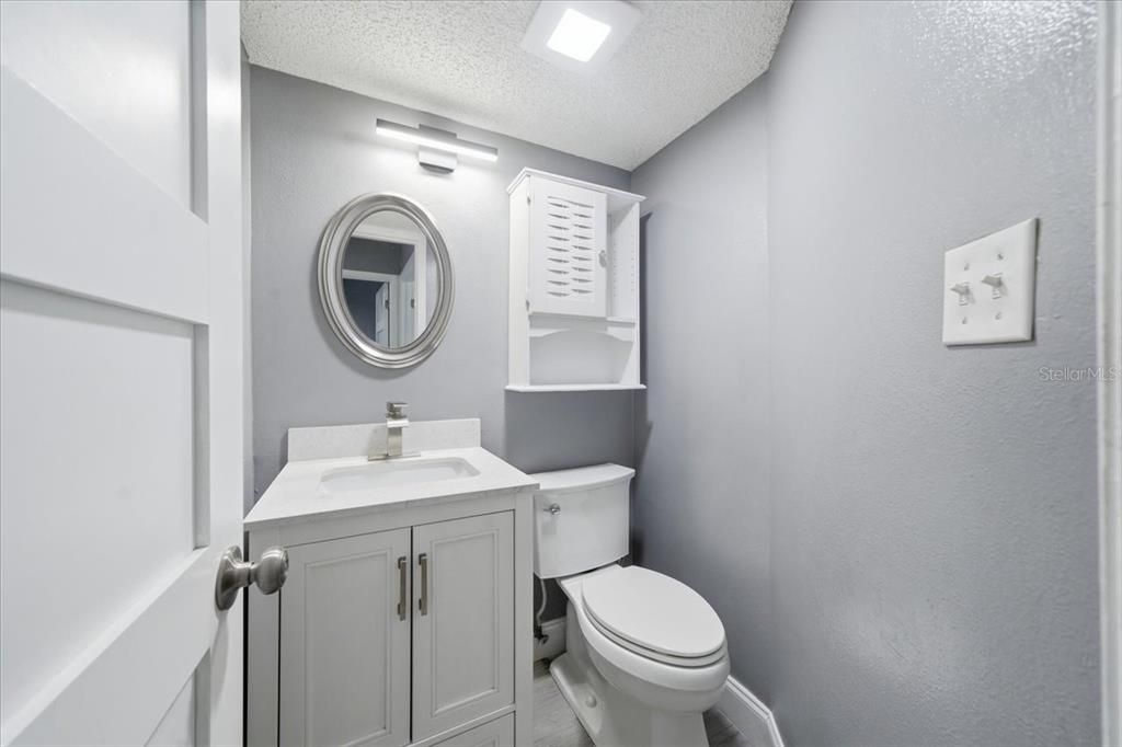 待售: $599,000 (4 贝兹, 2 浴室, 2193 平方英尺)