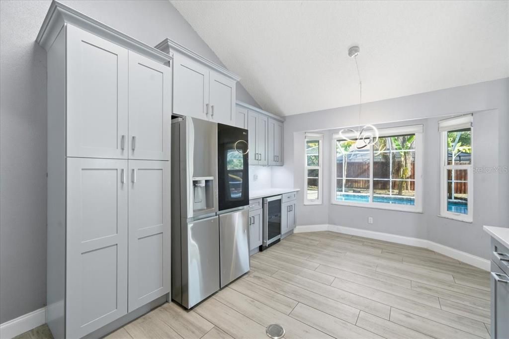 待售: $599,000 (4 贝兹, 2 浴室, 2193 平方英尺)