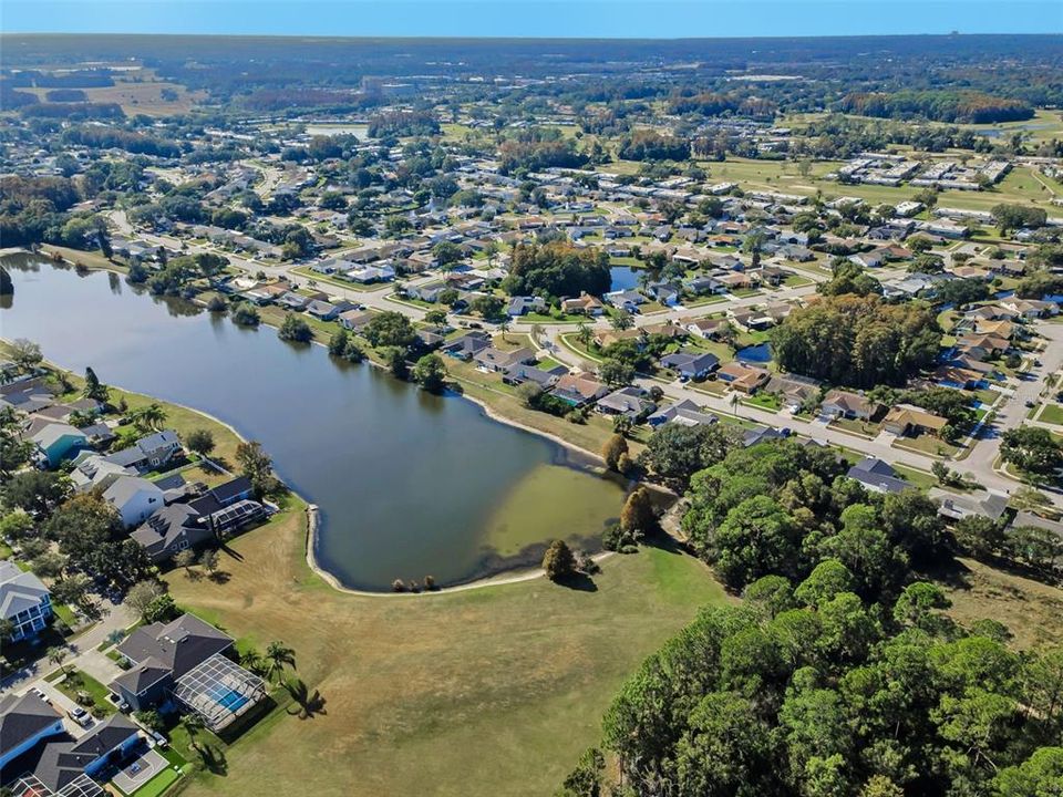 待售: $625,000 (4 贝兹, 3 浴室, 2462 平方英尺)