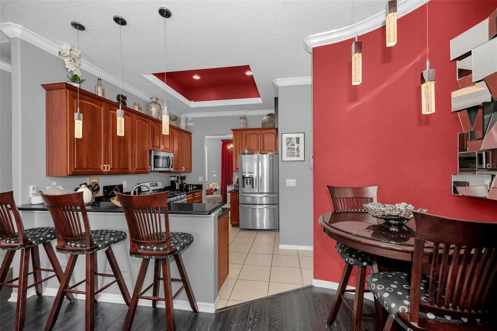 待售: $625,000 (4 贝兹, 3 浴室, 2462 平方英尺)