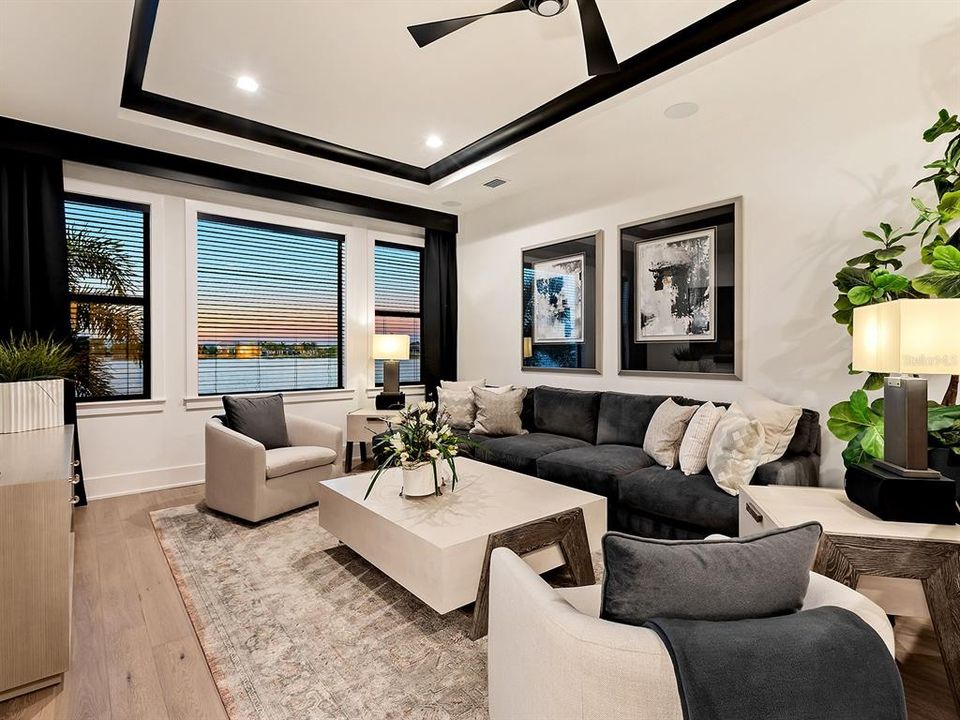 На продажу: $3,495,000 (3 спален, 3 ванн, 3541 Квадратных фут)