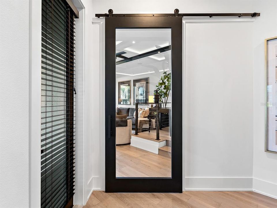 На продажу: $3,495,000 (3 спален, 3 ванн, 3541 Квадратных фут)