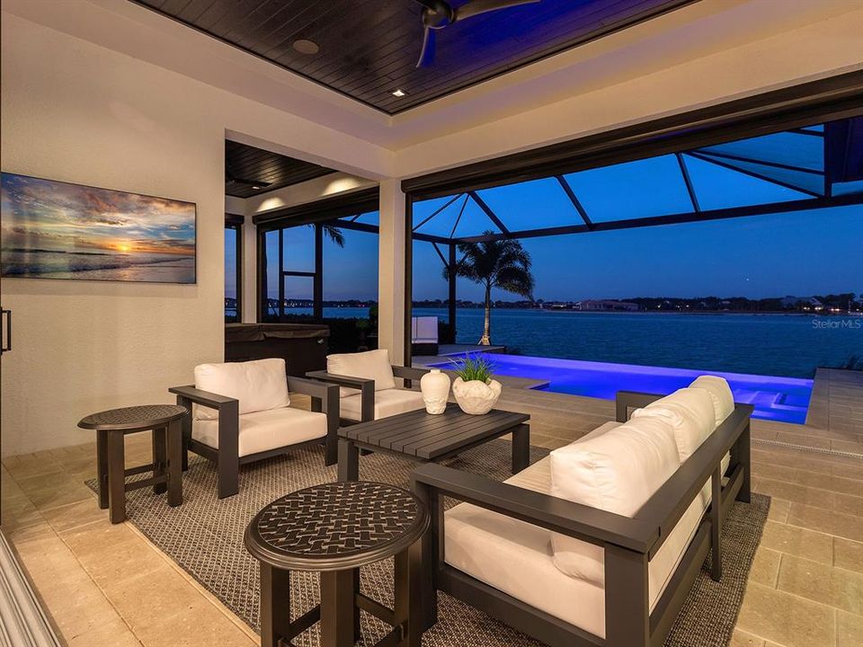 На продажу: $3,495,000 (3 спален, 3 ванн, 3541 Квадратных фут)