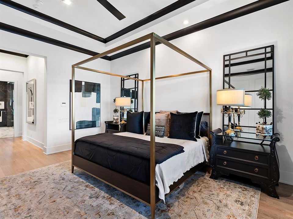 На продажу: $3,495,000 (3 спален, 3 ванн, 3541 Квадратных фут)