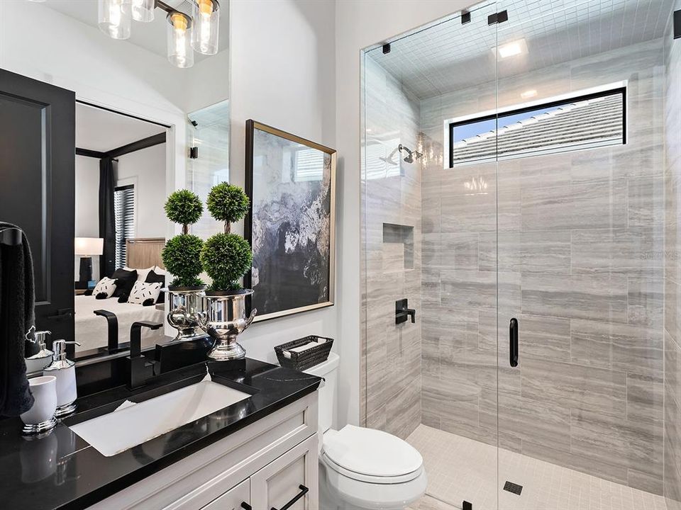 На продажу: $3,495,000 (3 спален, 3 ванн, 3541 Квадратных фут)