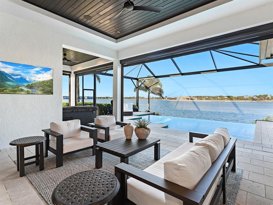 На продажу: $3,495,000 (3 спален, 3 ванн, 3541 Квадратных фут)