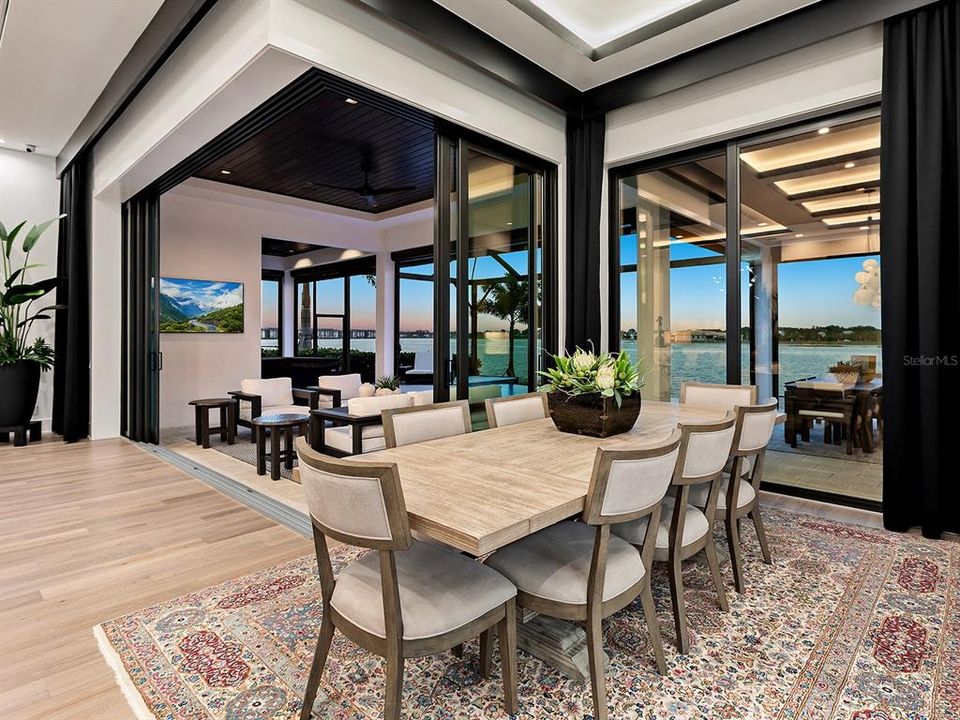 На продажу: $3,495,000 (3 спален, 3 ванн, 3541 Квадратных фут)