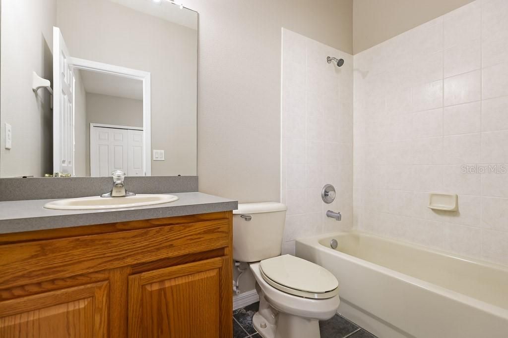 出租: $3,050 (4 贝兹, 3 浴室, 2665 平方英尺)